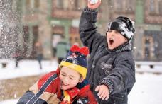 Elevii şi preşcolarii intră de astăzi în vacanţa de iarnă 