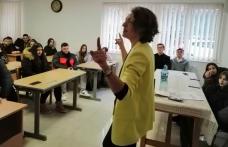 Activitate extracurriculară la Seminarul Teologic „Sfântul Ioan Iacob” din Dorohoi - FOTO