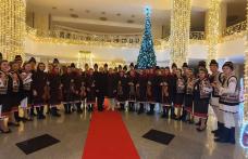 Ansamblul „Mugurelul-Mărgineanca” a fost la colindat la București și Călărași - FOTO