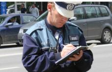Sancțiuni în valoare de 4310 lei aplicate într-o acțiune a polițiștilor la Săveni