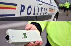 Doi tineri reținuți de polițiști, după ce ar fi condus, pe rând, un autoturism, fără a deține permis și fiind sub influența alcoolului