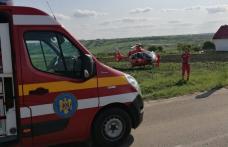 Terapia intensivă mobilă și elicopterul SMURD chemate în urma unui accident rutier