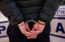 Bărbat arestat preventiv după ce a fost depistat băut la volan și cu permisul de conducere suspendat