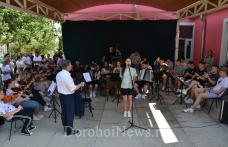 Repetițiile pentru Festivalul Internațional „Mugurelul” 2023 sunt în plină desfășurare - FOTO