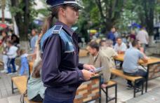 Polițiștii botoșăneni au fost prezenți în rândul cetățenilor în cadrul unei activități de informare - FOTO
