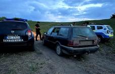 Bărbat depistat în timp ce conducea o mașină radiată. Acesta a încercat să evite controlul forțelor de ordine