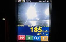 Un tânăr de 20 de ani conducea cu 185 km/h pe o stradă din Botoșani. Vezi ce a pățit!