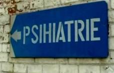 Bărbat din Vârfu Câmpului internat la psihiatrie după ce a amenințat că dă foc casei vecinului