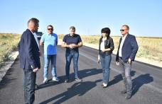 Asfalt turnat pe drumul județean Gulioaia – Dângeni - FOTO