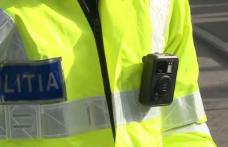 Tânăr de 23 de ani trimis în judecată după ce a fost filmat când a încercat să-i ofere 100 de euro mită unui polițist