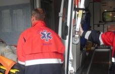 Căruţă izbită în plin de o autoutilitară