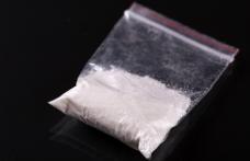 Tânăr din Botoșani cercetat după ce jandarmii au găsit droguri asupra sa