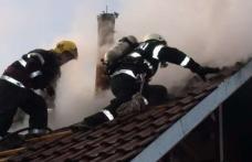 Casa unei familii din localitatea Stăuceni a fost în pericol, în această după-amiază