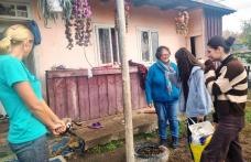 Tinerii din Dorohoi în ajutorul a 12 familii din Dumeni - FOTO