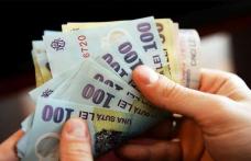 Noua lege de salarizare a bugetarilor. Angajații de la stat vor fi plătiți și în funcție de performanță
