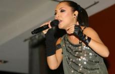 Andra vine la Festivalul “Mărţişor dorohoian!”