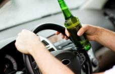 Tânăr și neliniștit! Polițiștii l-au prins la volan, băut și cu permisul suspendat