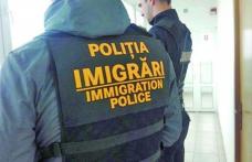 Verificări ale polițiștilor de imigrări la societăți comerciale și spații publice. Vezi câți străini au permis de ședere în județ!