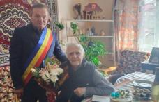 Cetățean centenar, din Dorohoi, sărbătorit de autorități – FOTO