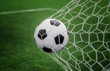 Liga I, etapa a XXIX-a. Fierbe Oltenia! Universitatea Craiova – Rapid este duelul etapei