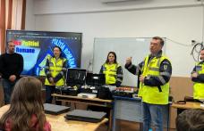 Activități dedicate Zilei Poliției Române desfășurate de polițiști la Pomârla și Coțușca - FOTO