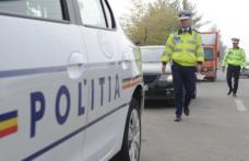 La semnalul poliției a oprit mașina... în șanț