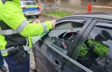 Mașini neînmatriculate depistate de polițiști circulând pe străzile din județ