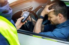 Șofer cu o alcoolemie uriașă, scos din trafic de polițiști