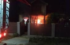 Bărbat găsit decedat după ce locuința acestuia a fost cuprinsă de un incendiu