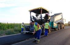 Asfalt pe drumul județean Dobârceni – Murguța – Ștefănești - FOTO