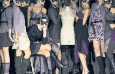 Povestiri autentice despre grozăviile din modelling-ul românesc: la 16 ani alcool, la 18 amanta agentului, la 20 escortă contracost