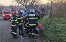 Tânăr ajuns la spital după ce s-a răsturnat cu mașina la Răchiți