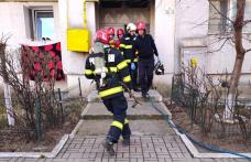 Bucătărie cuprinsă de flăcări într-un bloc din Botoșani din cauza unui scurtcircuit