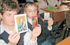 Ce vor face copiii la clasa pregătitoare: „exerciţii de învăţare a închinării”