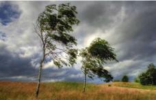 Meteorologii au emis o atenționare tip cod galben de intensificări ale vântului pentru județ