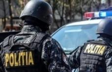 Percheziții domiciliare la persoane bănuite de braconaj