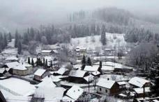 Iarnă în România la mijloc de luna mai. Meteorologii vorbesc despre o anomalie climatică