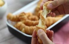 Sticks din cașcaval