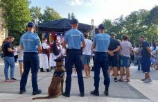 Câinele de serviciu Eco și plutonierul Daniel Iorga, în misiune, la evenimentele culturale din acest weekend la Botoșani