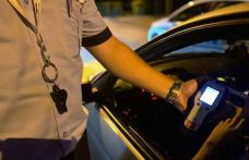 Inconştienţă la volan. Şoferi băuţi şi fără permis, depistaţi de poliţişti în trafic