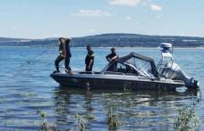 Acțiune comună a polițiștilor de la transporturi și frontieră pe lacul de acumulare Stânca-Costești și pe râul Prut