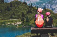 5 locuri de mers la mare cu cortul: Cele mai frumoase destinații pentru corturi camping pe litoralul românesc