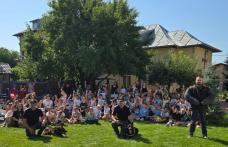 Jandarmii botoșăneni au participat la școlile de vară organizate în cadrul a două biserici din Botoșani