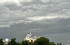 Meteorologii au emis Cod galben de instabilitate atmosferică pentru județul Botoșani