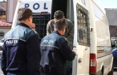 Bărbat de 81 ani reținut pentru conducere sub influența alcoolului și fără permis