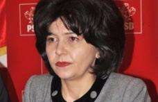 Doina Elena Federovici: „Guvernul asistă impasibil la sărăcia şi lipsurile materiale grave cu care se confruntă femeile”