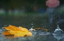 Meteorologii anunță ce fel de toamnă vom avea în următoarele săptămâni. Când vin ploile și când se răcește vremea în România