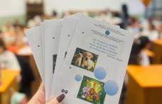 Polițiștii din cadrul biroului pentru protecția animalelor alături de copii, în săptămâna „școala altfel”