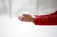 Când ar putea apărea primele ninsori în România. Meteorologii anunță cum va fi vremea în luna noiembrie