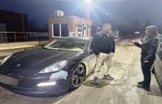 Autoturism de lux radiat din circulație în Letonia, depistat la PTF Stânca